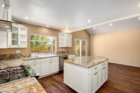 314 Trunks Bay, Oceanside, CA 92057 photo 12
