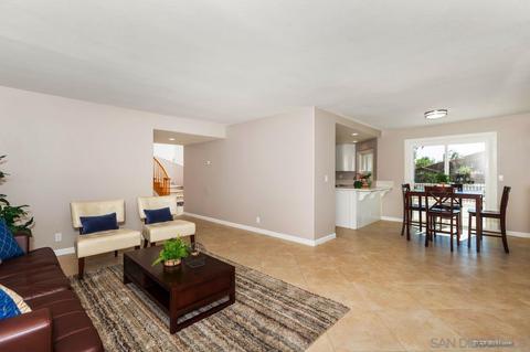 2960 La Trieste Pl, Escondido, CA 92025 photo 5