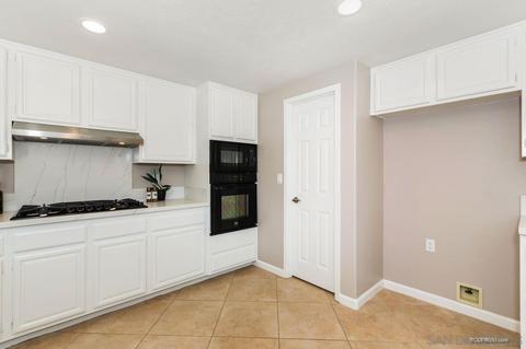 2960 La Trieste Pl, Escondido, CA 92025 photo 12