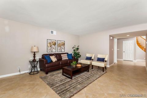 2960 La Trieste Pl, Escondido, CA 92025 photo 4
