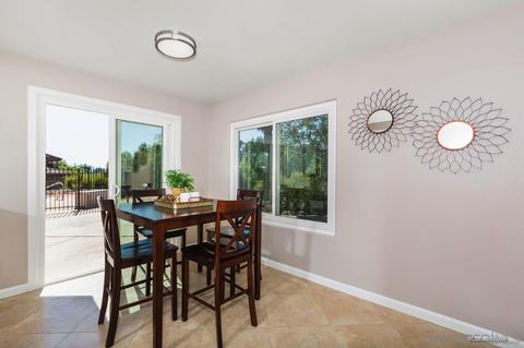 2960 La Trieste Pl, Escondido, CA 92025 photo 8