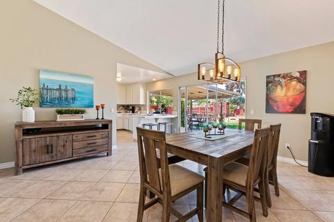 1362 Cherrytree Ct, Encinitas, CA 92024 photo 8