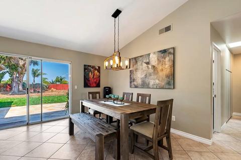 1362 Cherrytree Ct, Encinitas, CA 92024 photo 9