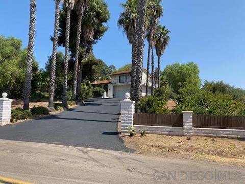 1911 Riviera Dr, Vista, CA 92084 photo 4