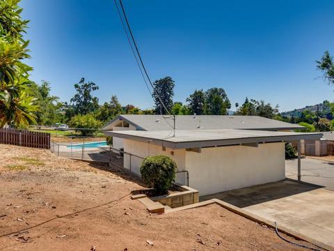 1793 Summit Dr, Escondido, CA 92027 photo 3