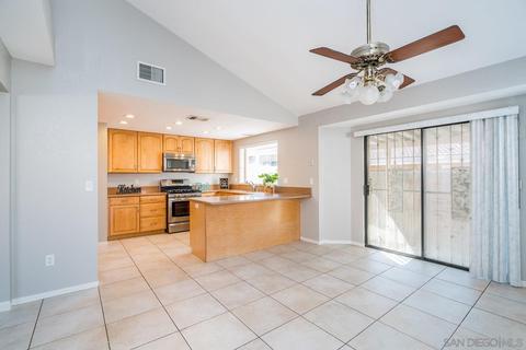 8404 Snow White Dr, El Cajon, CA 92021 photo 14