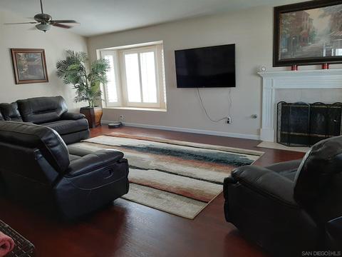 9037 Bellis Ln, Lakeside, CA 92040 photo 2
