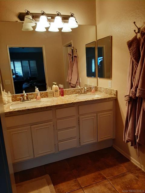 9037 Bellis Ln, Lakeside, CA 92040 photo 10