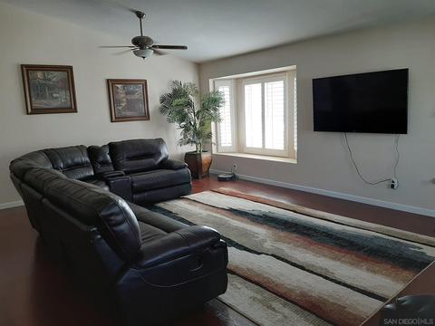 9037 Bellis Ln, Lakeside, CA 92040 photo 3