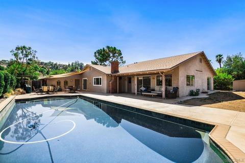 1134 Cloverleaf Dr, El Cajon, CA 92019 photo 28