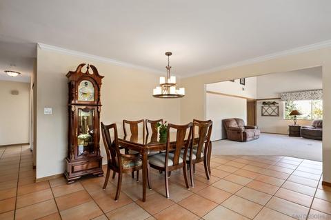 1134 Cloverleaf Dr, El Cajon, CA 92019 photo 13