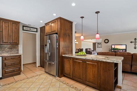 1134 Cloverleaf Dr, El Cajon, CA 92019 photo 6