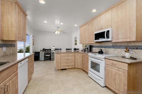 4805 Resmar Rd, La Mesa, CA 91941 photo 7