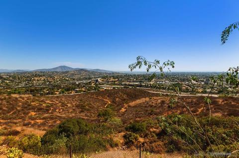 7955 Shadow Hill Dr, La Mesa, CA 91941 photo 3