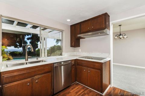 7955 Shadow Hill Dr, La Mesa, CA 91941 photo 10