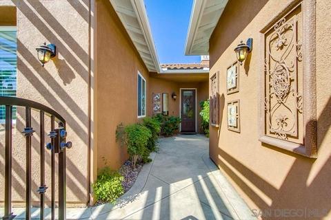 1480 Edgehill Dr, Chula Vista, CA 91913 photo 3
