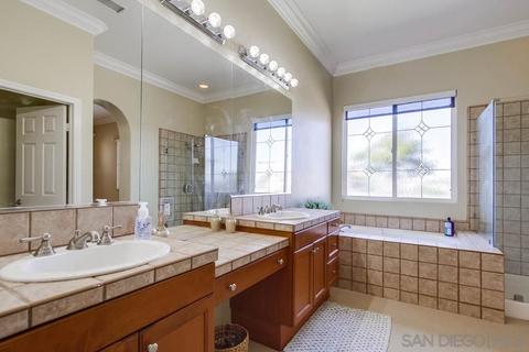 1480 Edgehill Dr, Chula Vista, CA 91913 photo 19