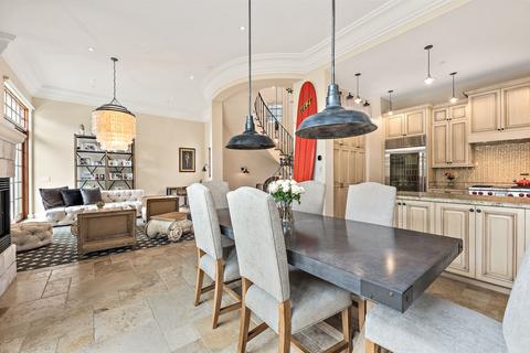 933 F Ave, Coronado, CA 92118 photo 5