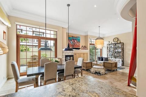 933 F Ave, Coronado, CA 92118 photo 10