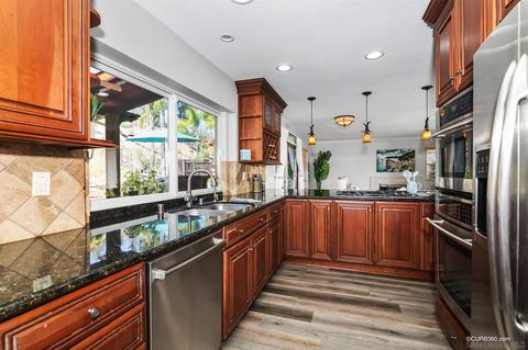 13130 Woodmont St, Poway, CA 92064 photo 9