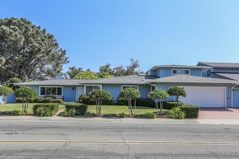 8697 Dunaway Dr, La Jolla, CA 92037 photo 1