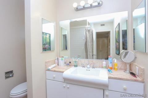 8697 Dunaway Dr, La Jolla, CA 92037 photo 22