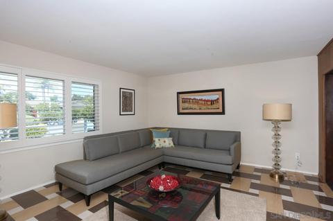 8697 Dunaway Dr, La Jolla, CA 92037 photo 7