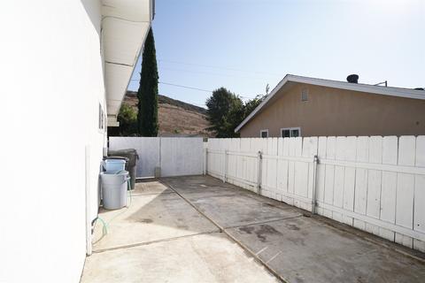 12514 Buckskin Trl, Poway, CA 92064 photo 21