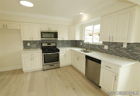 1062 Golden Rd, Encinitas, CA 92024 photo 12