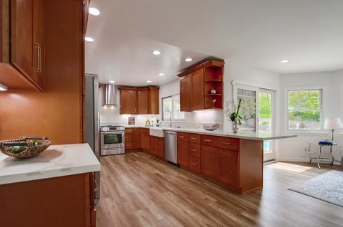 4890 Hillside Dr, Carlsbad, CA 92008 photo 12