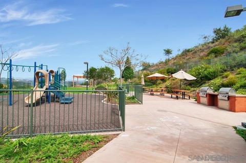 1407 Calabria St, Santee, CA 92071 photo 4