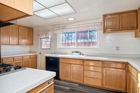1507 Kurtz St, Oceanside, CA 92054 photo 7