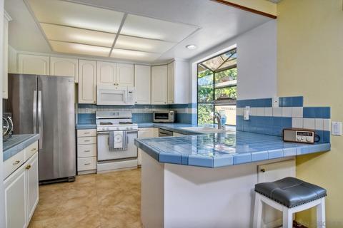 2802 Brandeis, Oceanside, CA 92056 photo 10