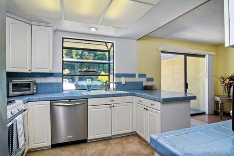 2802 Brandeis, Oceanside, CA 92056 photo 11