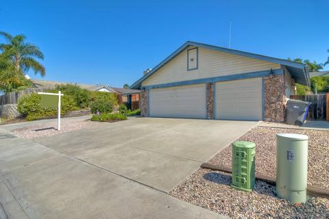 2802 Brandeis, Oceanside, CA 92056 photo 2