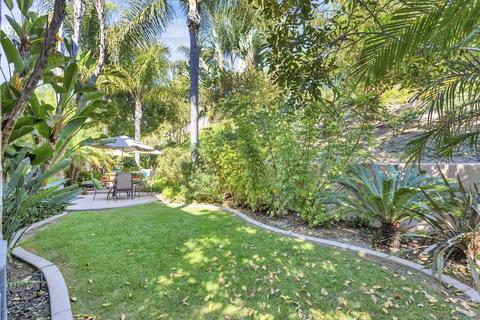 6574 Windflower Dr, Carlsbad, CA 92011 photo 2