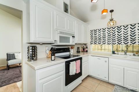 7700 Parkway Dr #18, La Mesa, CA 91942 photo 8
