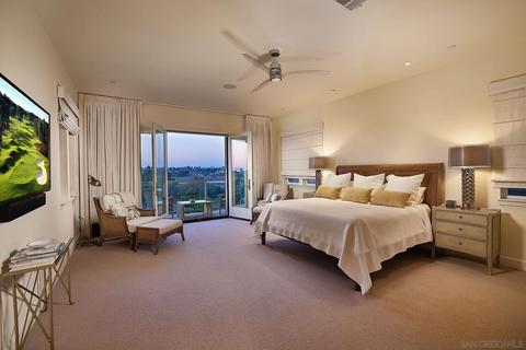 2317 Ocean St, Carlsbad, CA 92008 photo 15