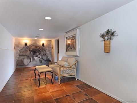 6320 Avenida Cresta, La Jolla, CA 92037 photo 14