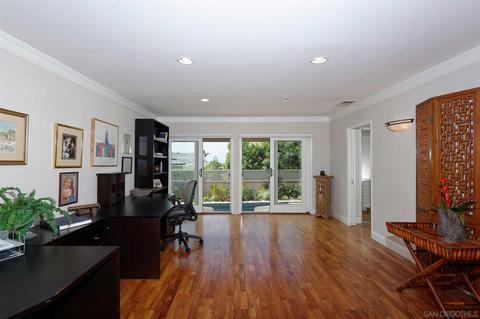 6320 Avenida Cresta, La Jolla, CA 92037 photo 13