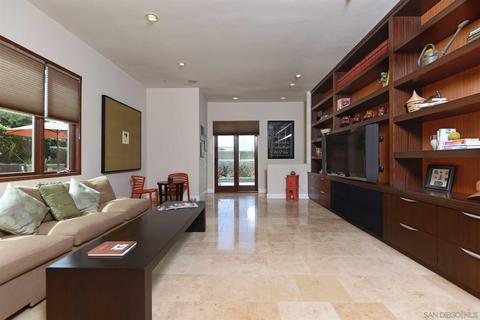 6320 Avenida Cresta, La Jolla, CA 92037 photo 9