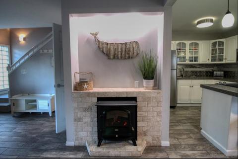 825 Valley Ave, Solana Beach, CA 92075 photo 4
