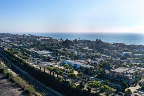 825 Valley Ave, Solana Beach, CA 92075 photo 35