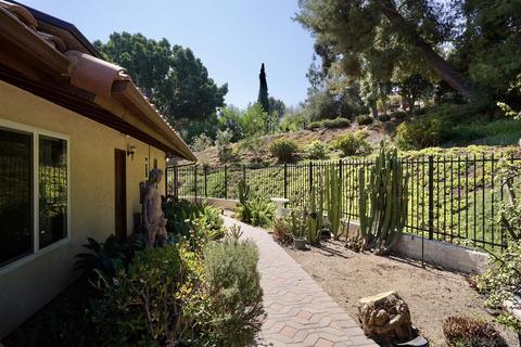 4118 Mars Way, La Mesa, CA 91941 photo 13