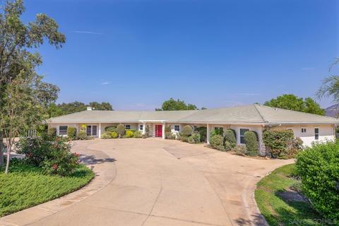 3880 Dos Ninos Rd, Fallbrook, CA 92028 photo 1