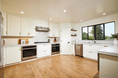 3949 Highland Dr, Carlsbad, CA 92008 photo 7