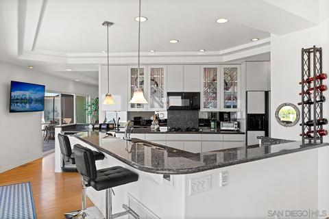 5560 Warbler Way, La Jolla, CA 92037 photo 11