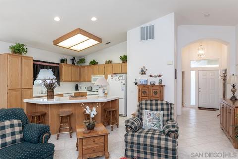29580 Platanus Dr, Escondido, CA 92026 photo 5