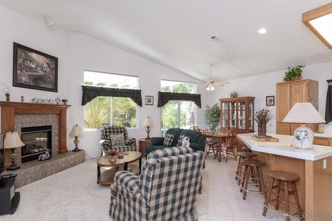 29580 Platanus Dr, Escondido, CA 92026 photo 3