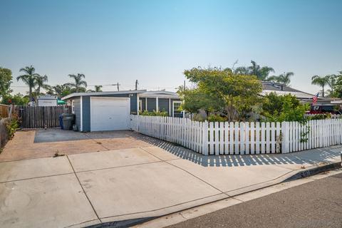 867 7th St, Imperial Beach, CA 91932 photo 1